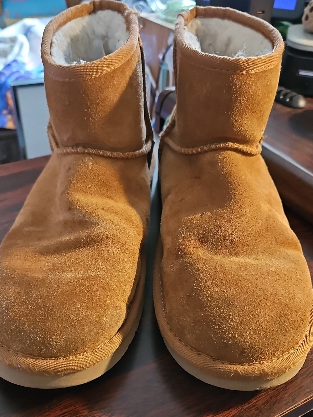 Koolaburra Women's Suede Short Winter Boots - Chestnut Brown